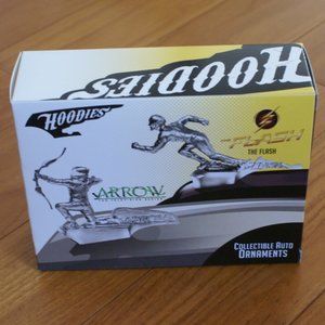 NIB Loot Crate exclusive Hoodies collective auto ornaments Arrow